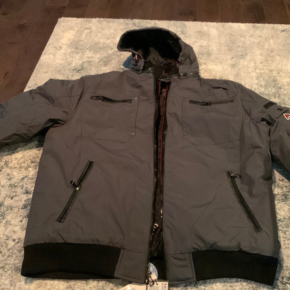 NWT SPIRE jacket for men